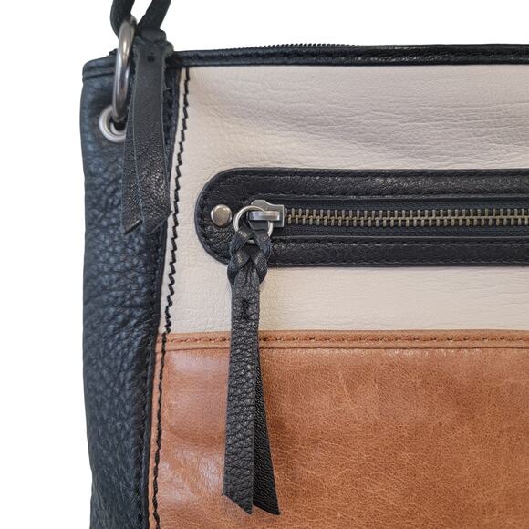 The Sak Leather Crossbody Purse - Picture 4 of 12